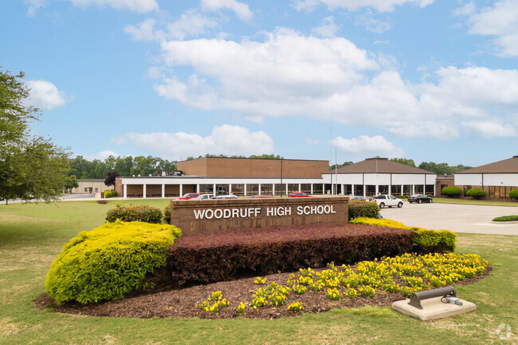 The exterior of Woodruff High School.